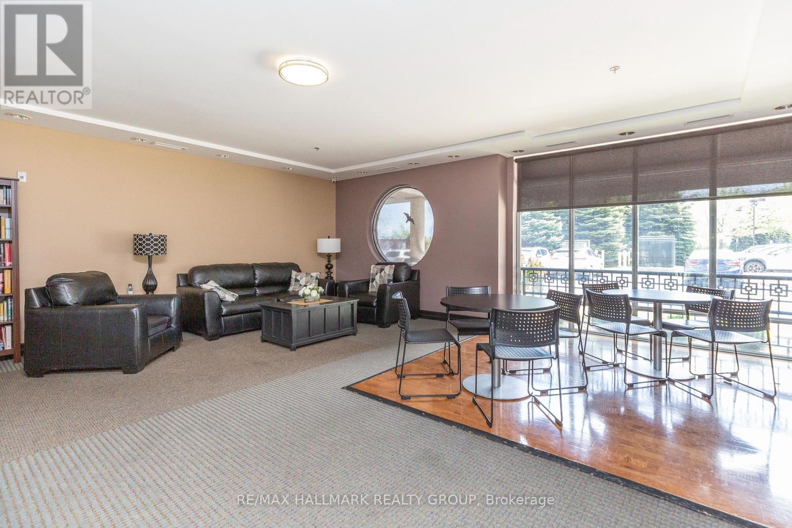Photo 28 of 301 314 Central Park Drive, Ottawa ON