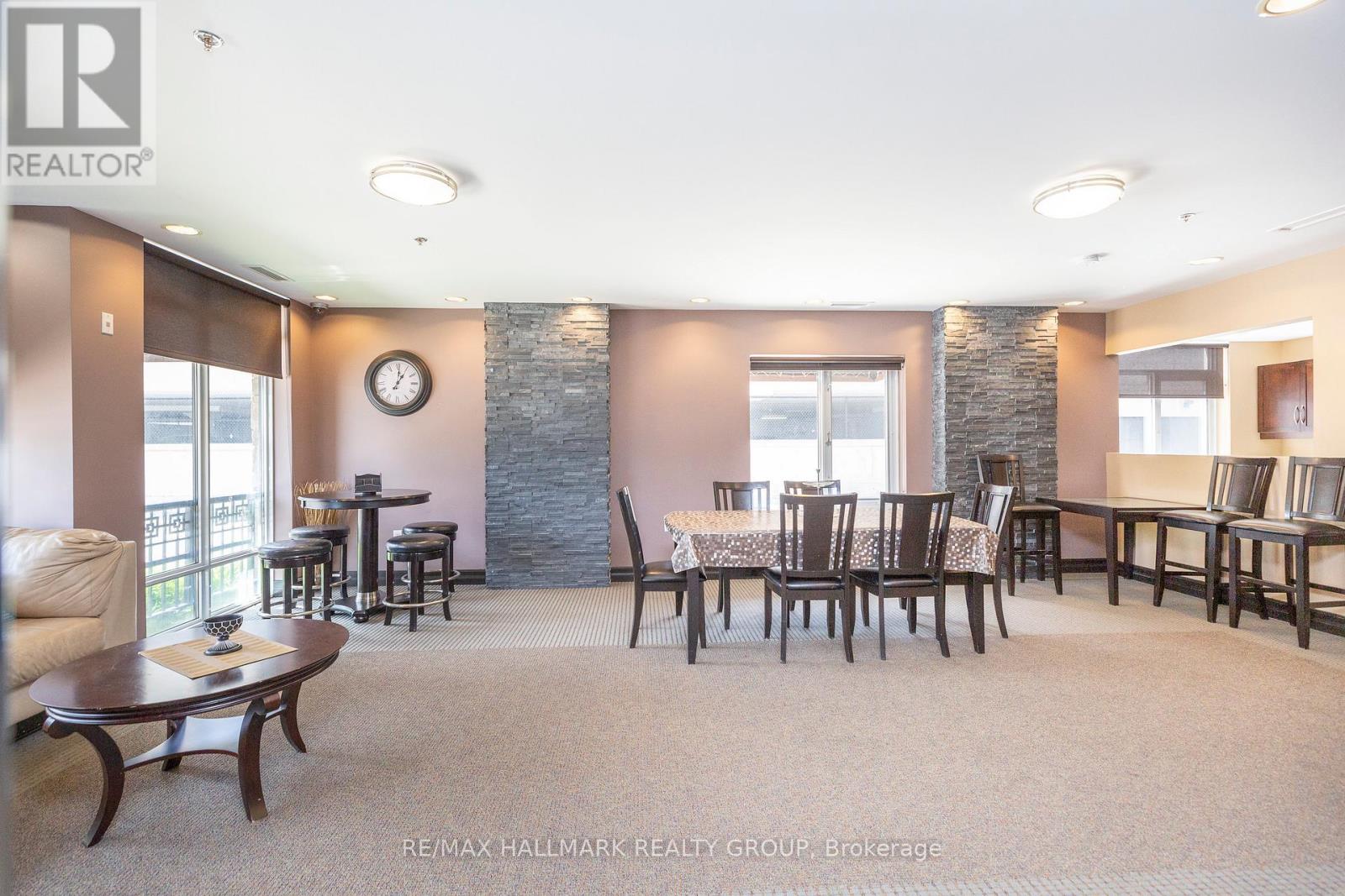 Photo 9 of 301 314 Central Park Drive, Ottawa ON