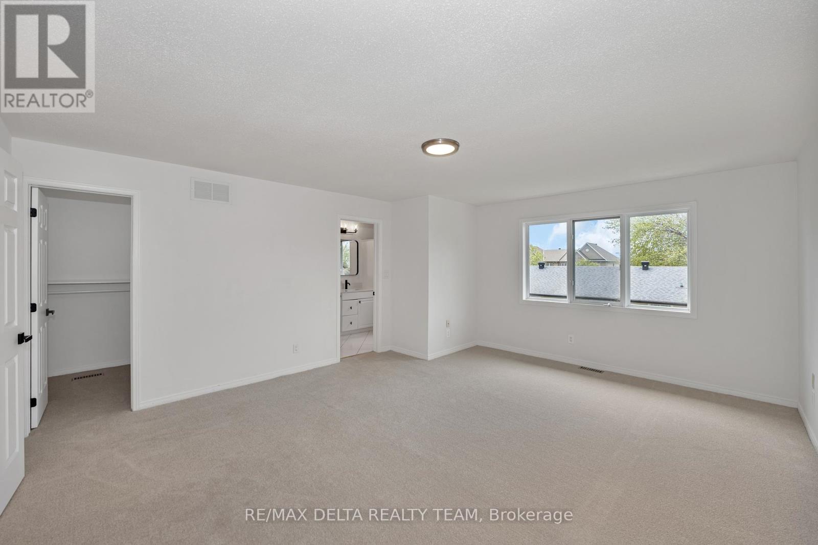 Photo 21 of 551 Casabella Drive, Ottawa ON