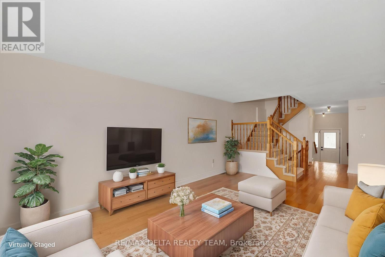Photo 6 of 551 Casabella Drive, Ottawa ON