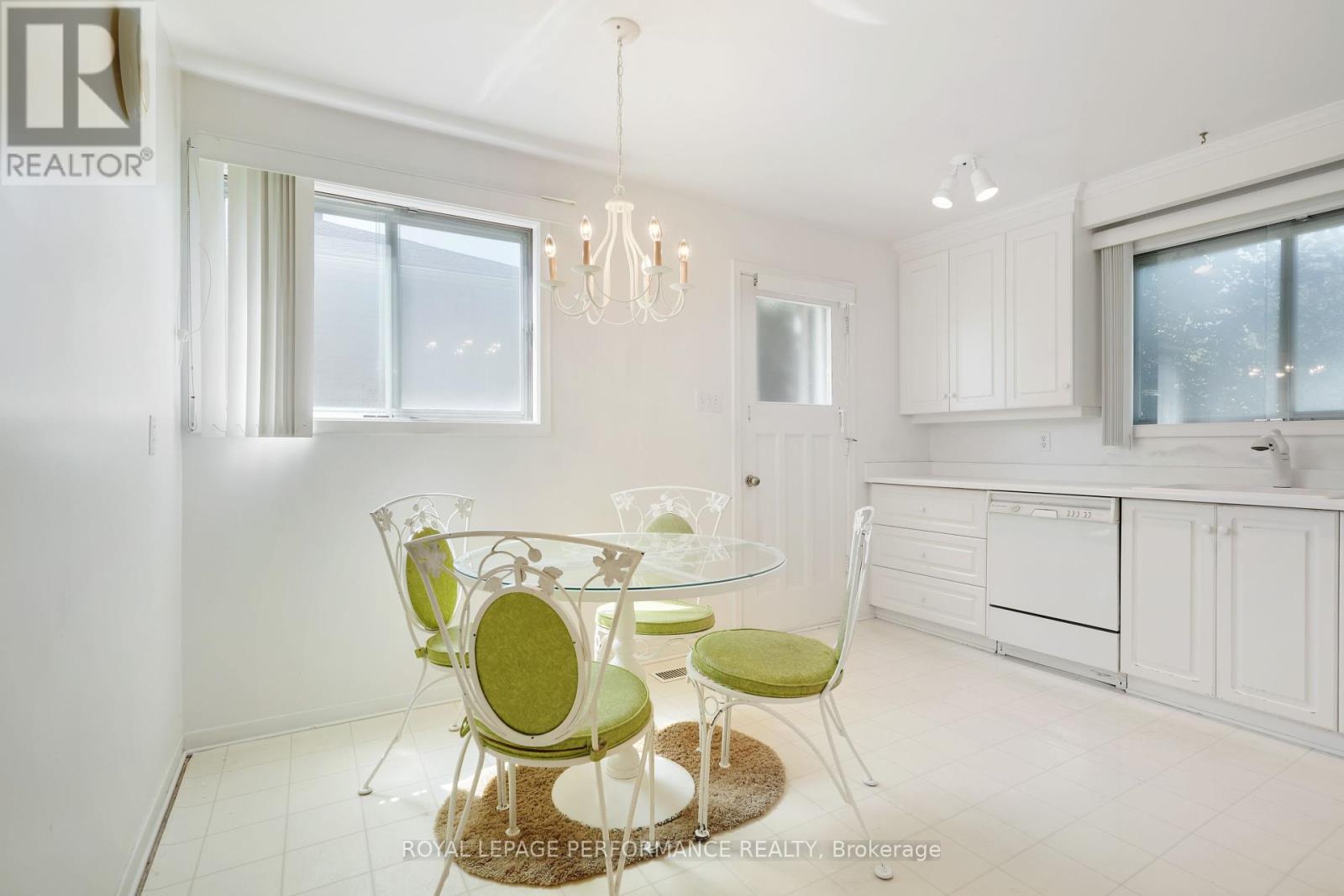 Photo 23 of 2194 Haig Drive, Ottawa ON