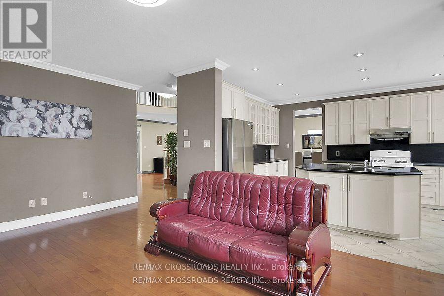 Photo 18 of 10 Tierney Drive, Ottawa ON