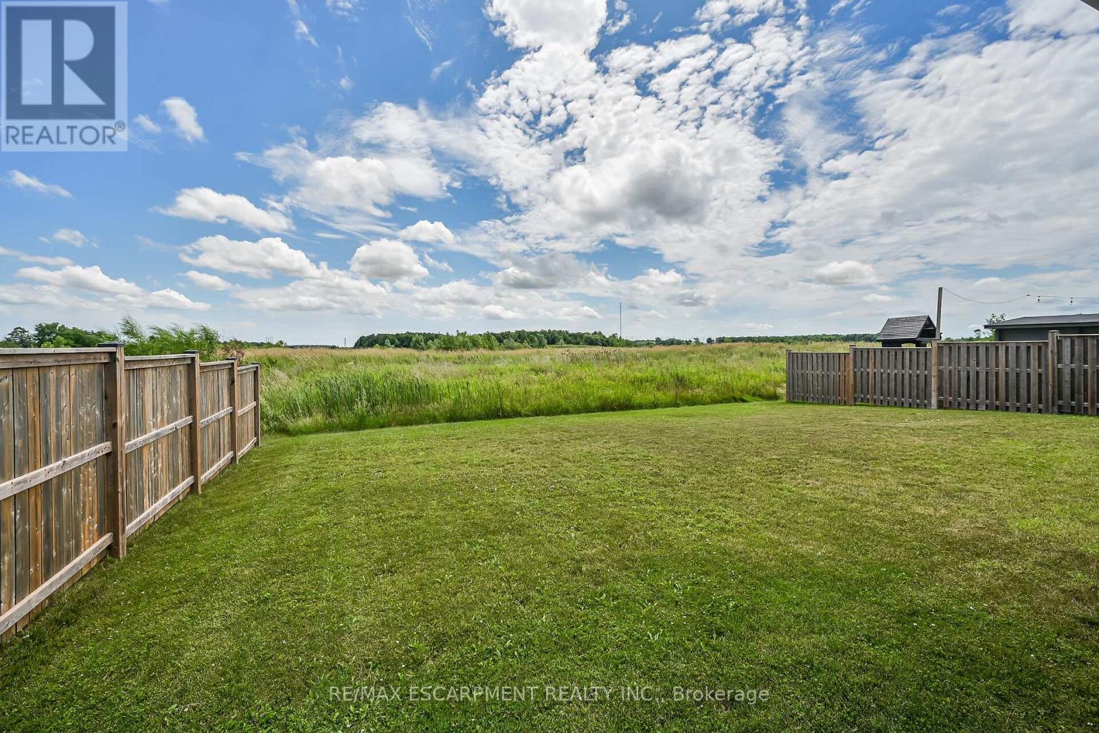 Photo 2 of 45 Helen Drive, Haldimand ON