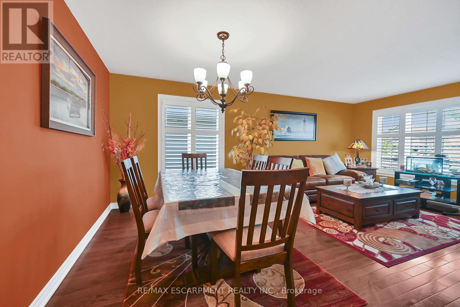 Photo 23 of 45 Helen Drive, Haldimand ON