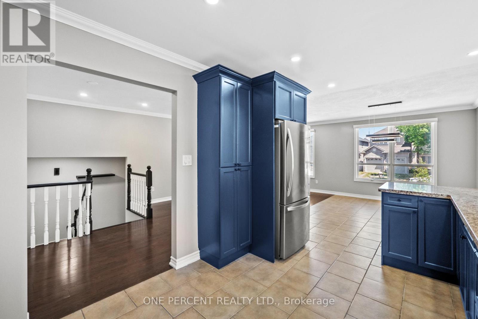 Photo 40 of 364 Red Oak Avenue, Hamilton ON