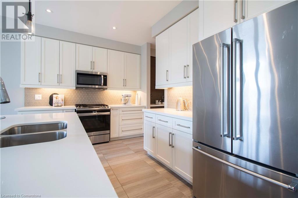 Photo 50 of 19 Secinaro Avenue, Ancaster ON