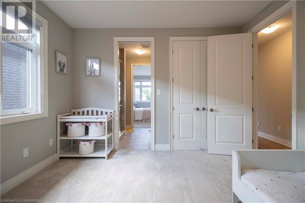 Photo 25 of 19 Secinaro Avenue, Ancaster ON