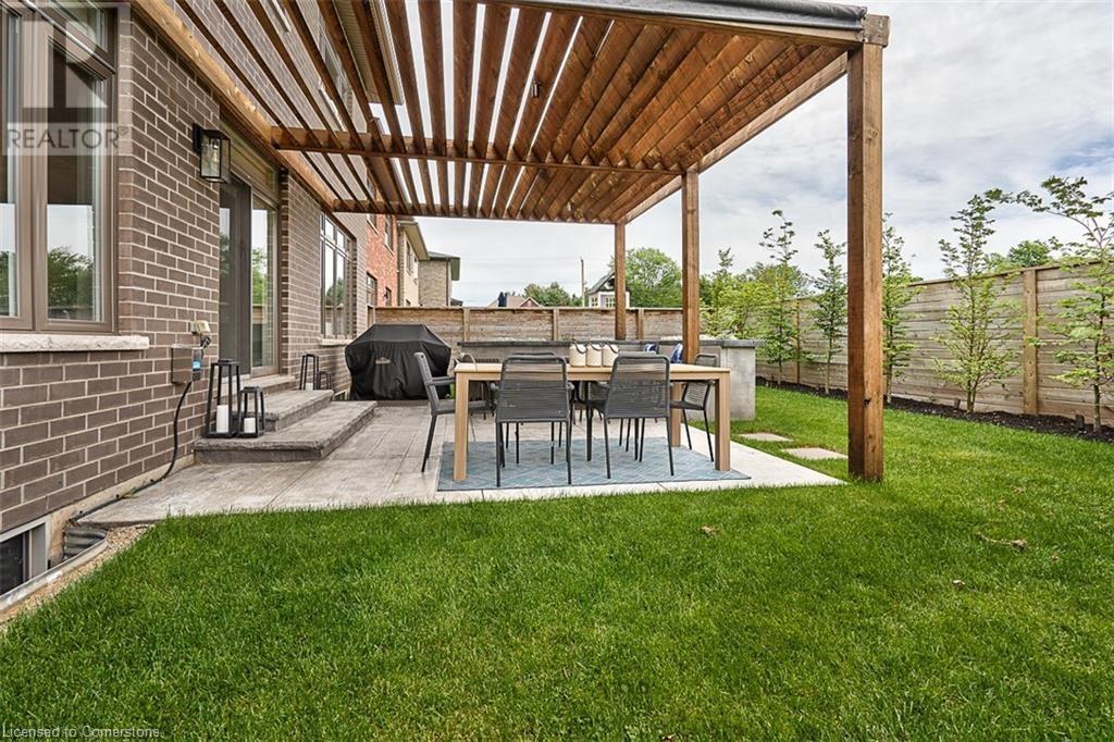 Photo 11 of 19 Secinaro Avenue, Ancaster ON