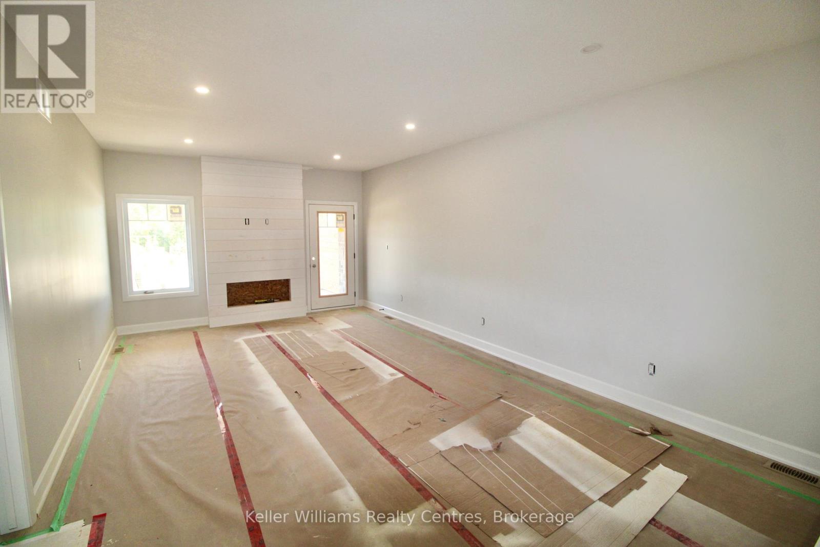 Photo 16 of 734 18th Street, Hanover ON