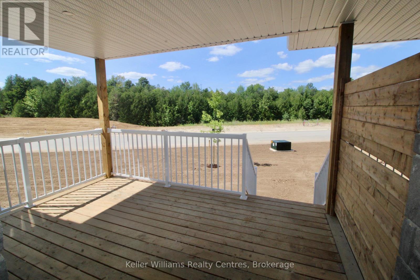 Photo 11 of 734 18th Street, Hanover ON
