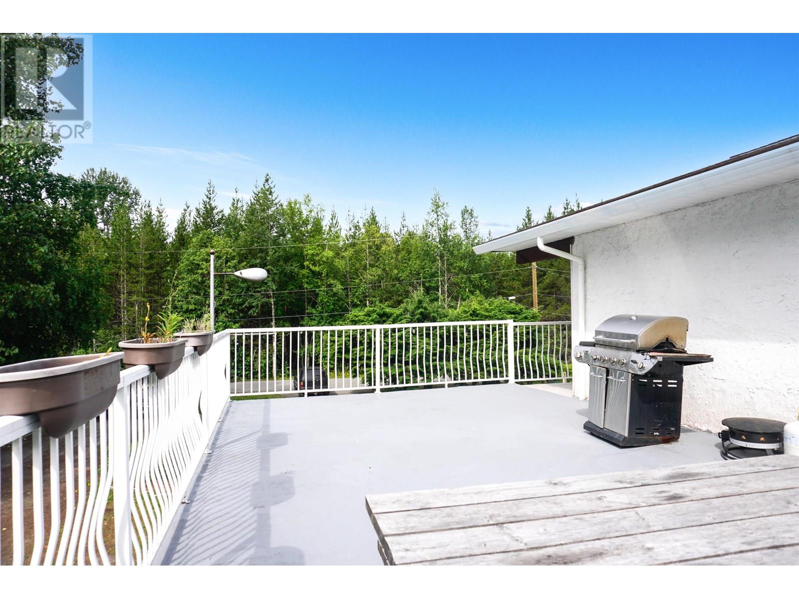 2410 KRESTON STREET, Terrace