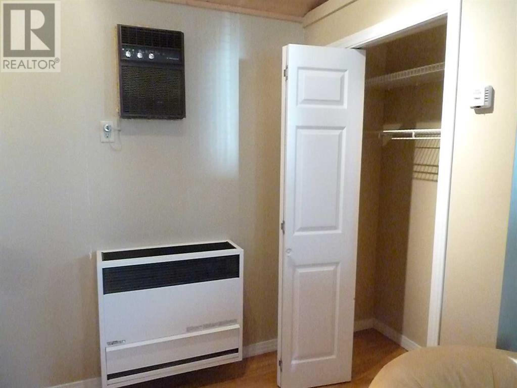 
          15538 Old Trail
            <br/>
            <span>Plamondon</span>
            , 
            <span>AB</span>
             <span>T0A2T0</span>
         - Photo 18