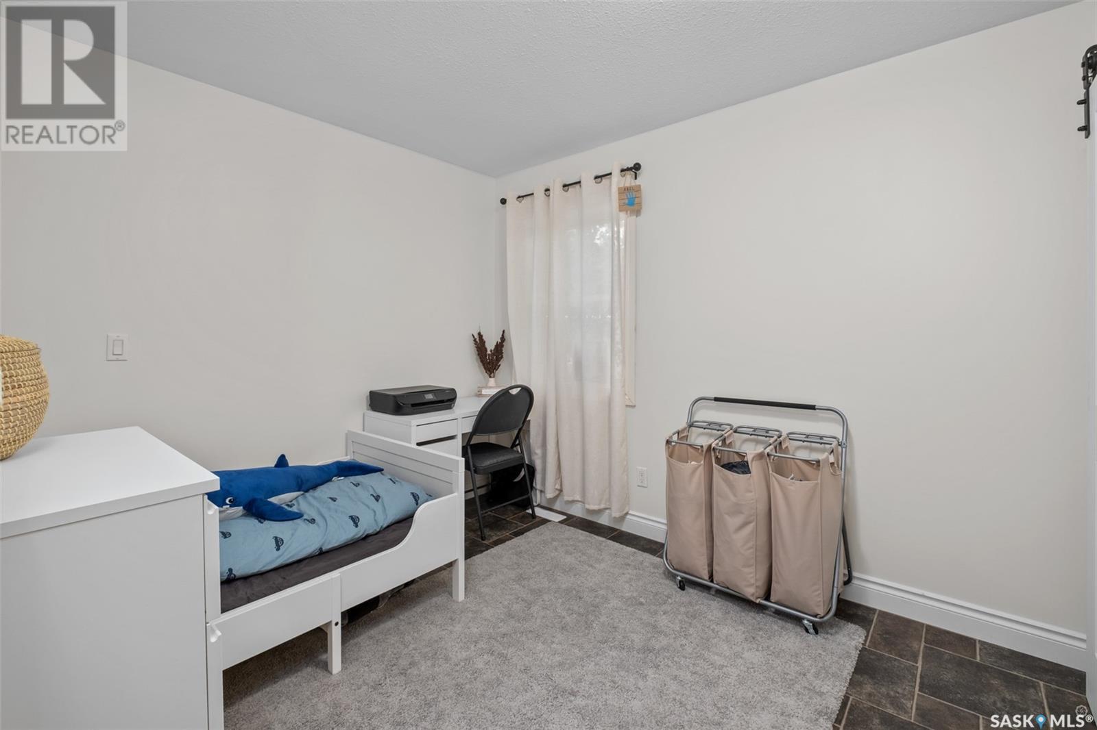 Photo 18 of 1255 18th Street W, Prince Albert SK