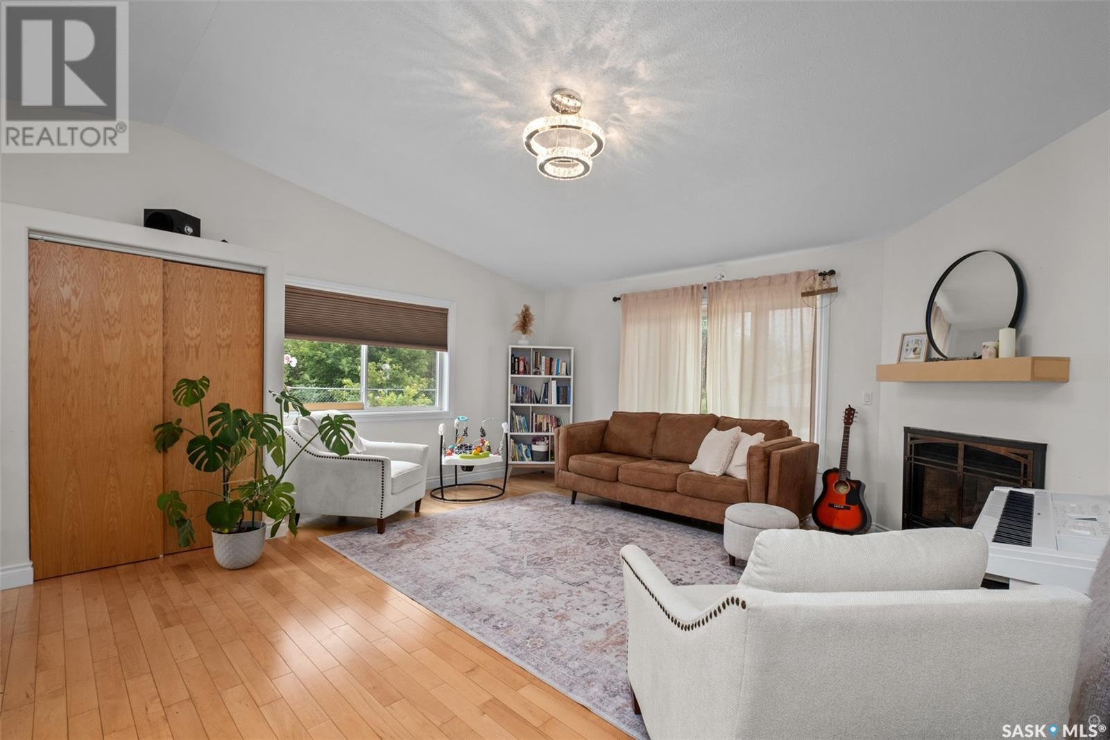 Photo 2 of 1255 18th Street W, Prince Albert SK