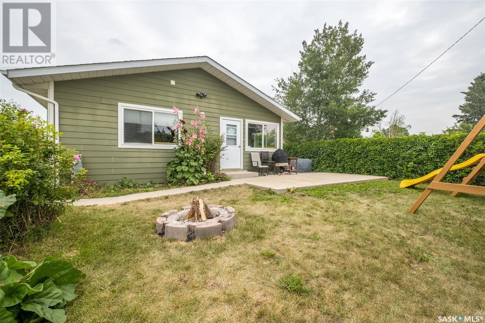 Photo 22 of 1255 18th Street W, Prince Albert SK