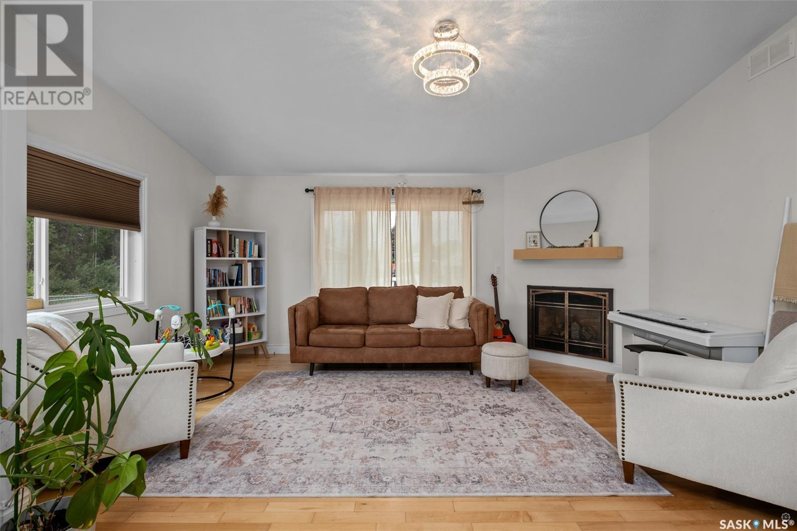 Photo 3 of 1255 18th Street W, Prince Albert SK