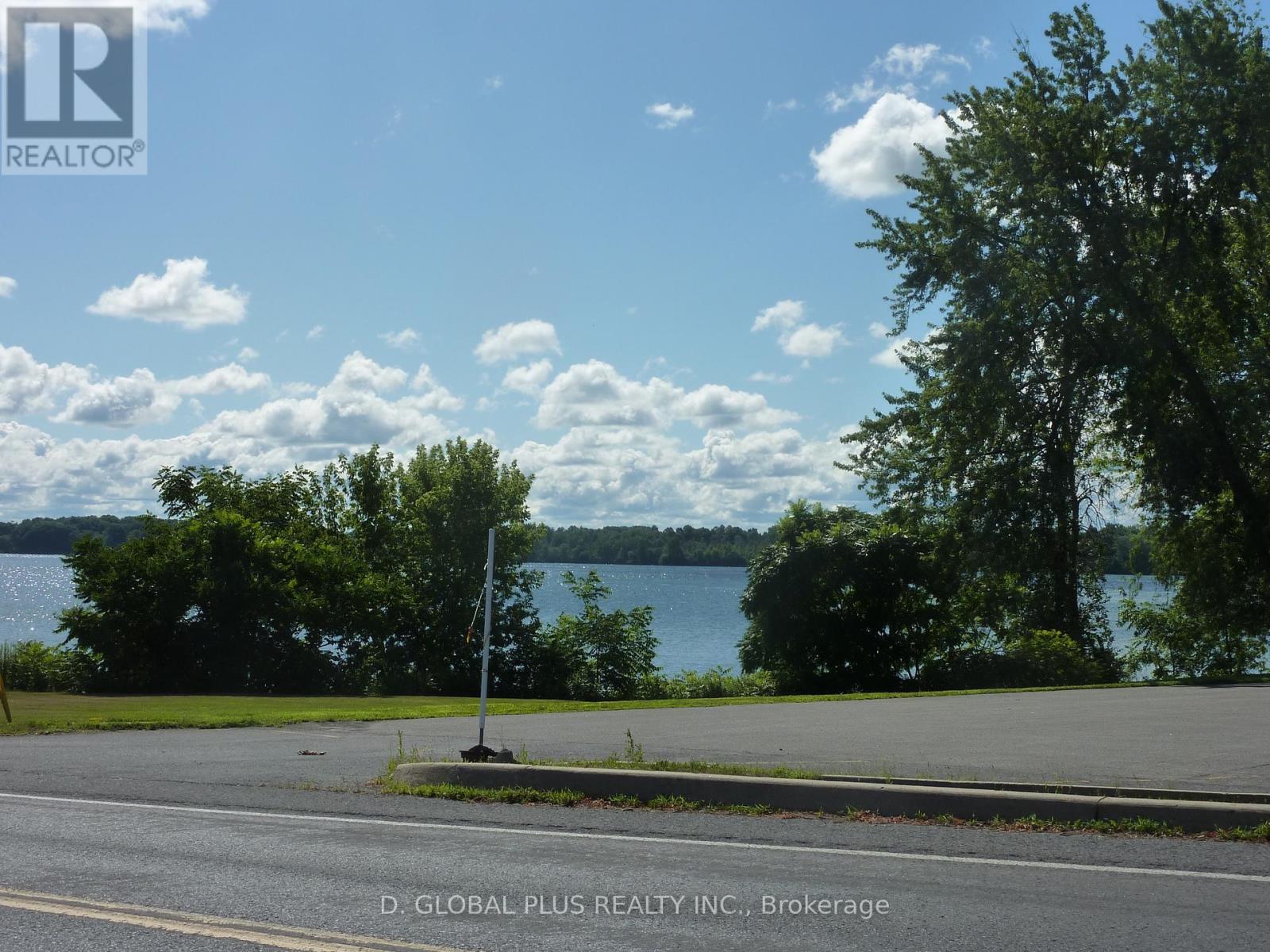 Photo 2 of 18317 County Rd 2 Highway, South Glengarry ON