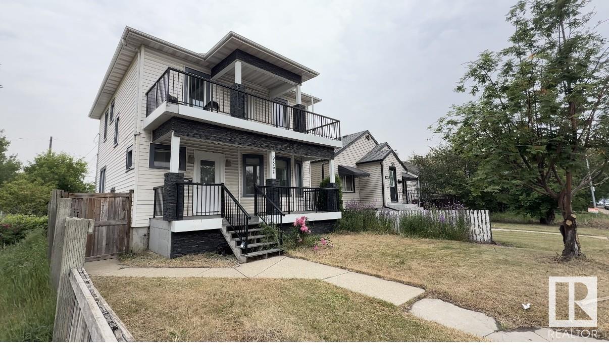 Photo 25 of 9862 76 Av Nw, Edmonton AB