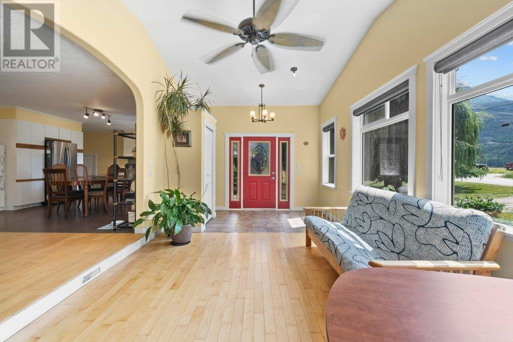 Photo 28 of 7031 50 Avenue Sw, Salmon Arm BC