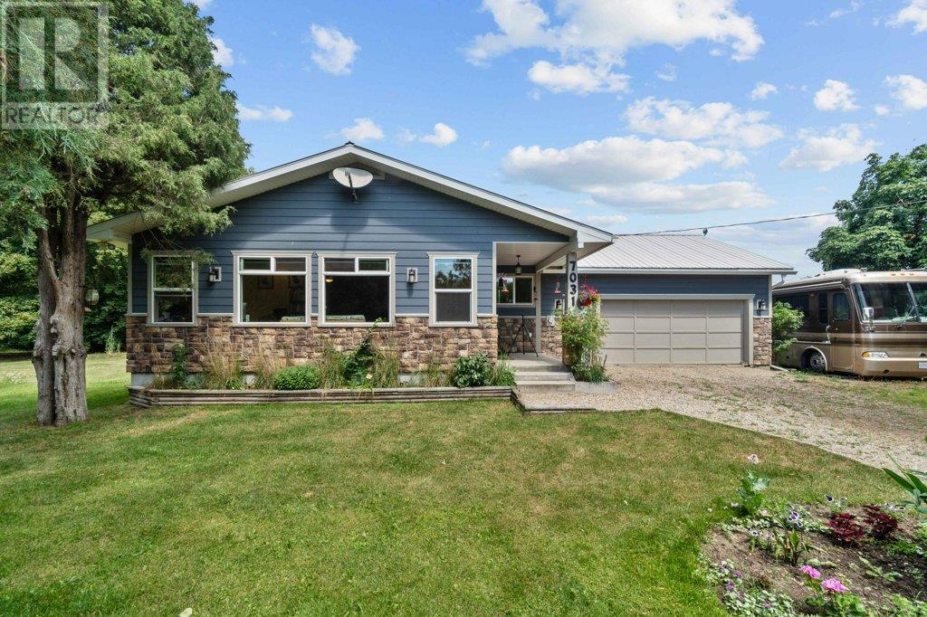 Photo 52 of 7031 50 Avenue Sw, Salmon Arm BC