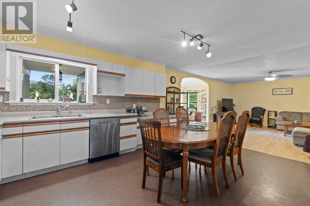 Photo 49 of 7031 50 Avenue Sw, Salmon Arm BC
