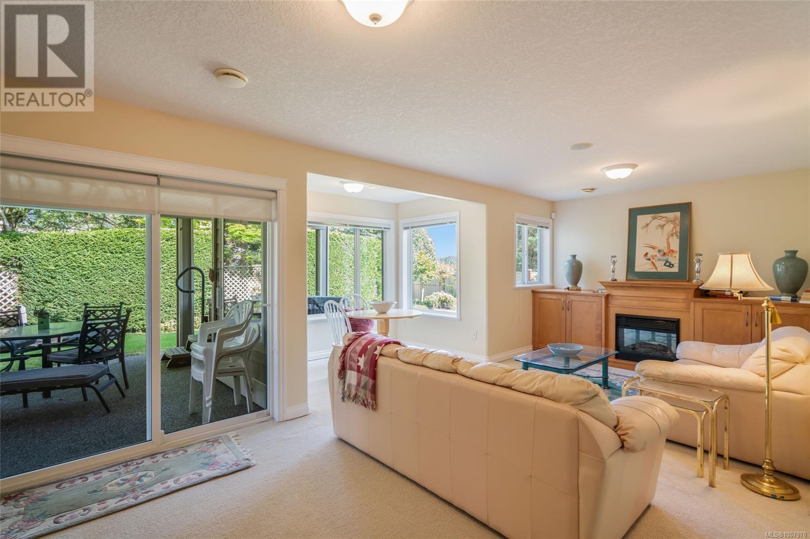 Photo 1 of 2390 Glenellen Pl, Nanoose Bay BC