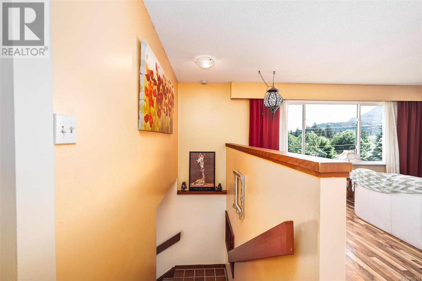Photo 46 of 540 Macmillan Dr, Sayward BC
