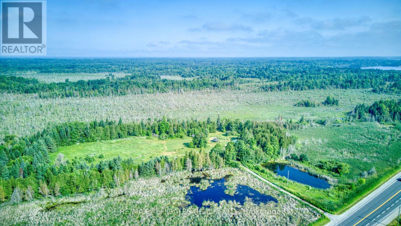Photo 13 of 2843 Highway 15 Highway, Rideau Lakes ON