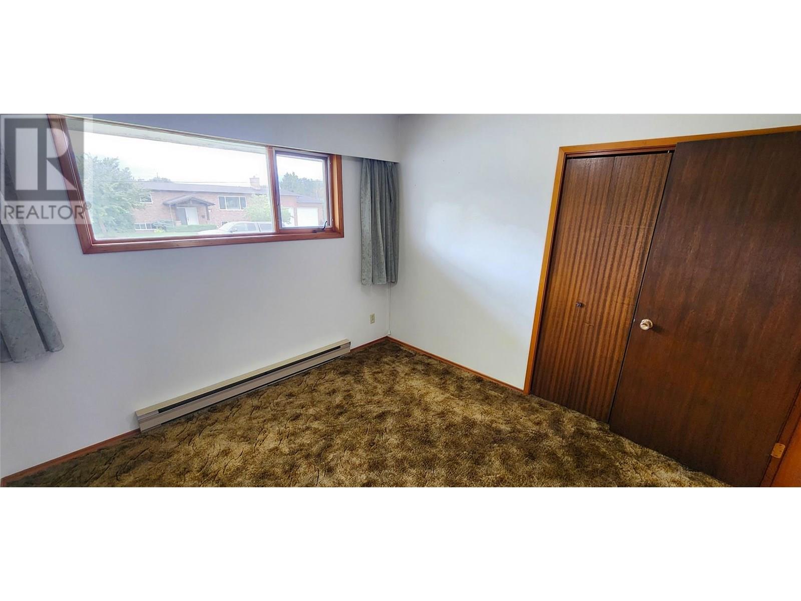  1750 CHAMBERLAIN Road, Kelowna