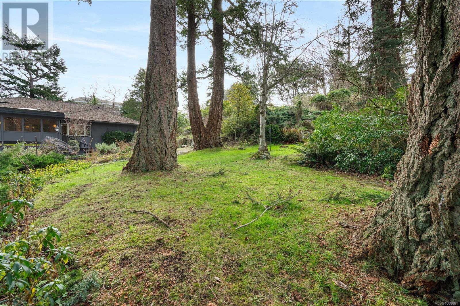Photo 4 of Lot 1 Sylvan Lane, Oak Bay BC