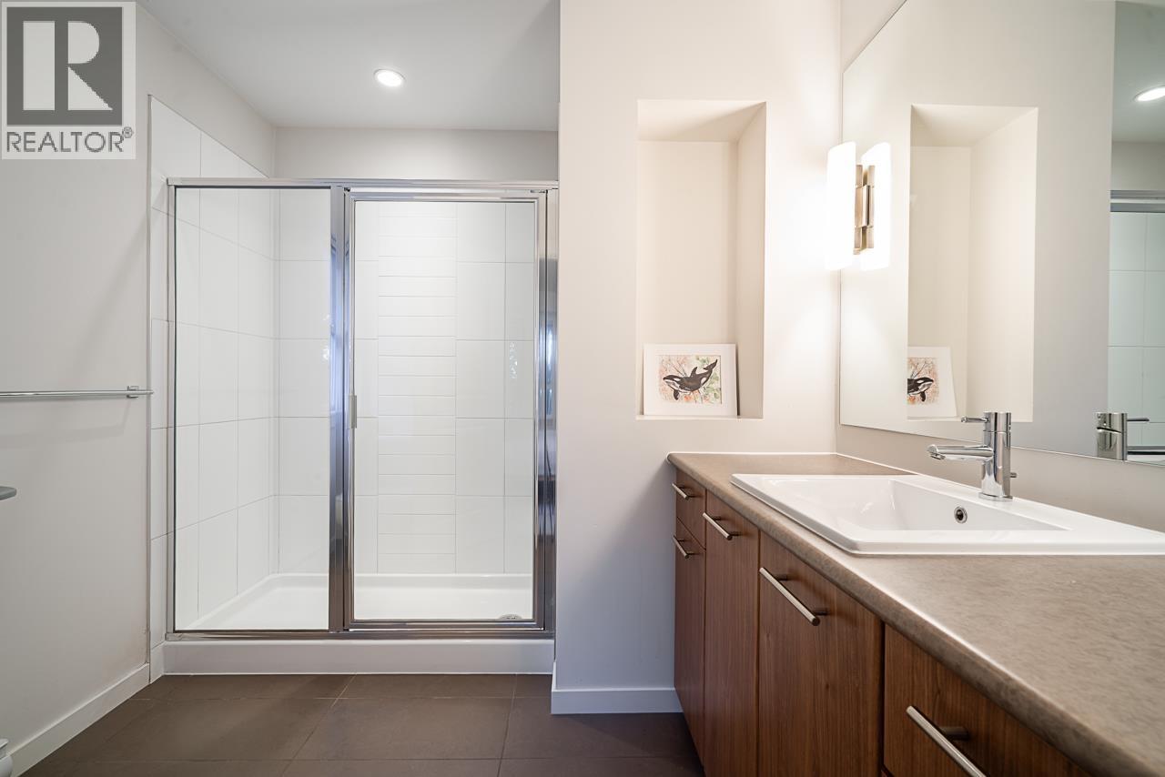 Photo 13 of 14 2418 Avon Place, Port Coquitlam BC