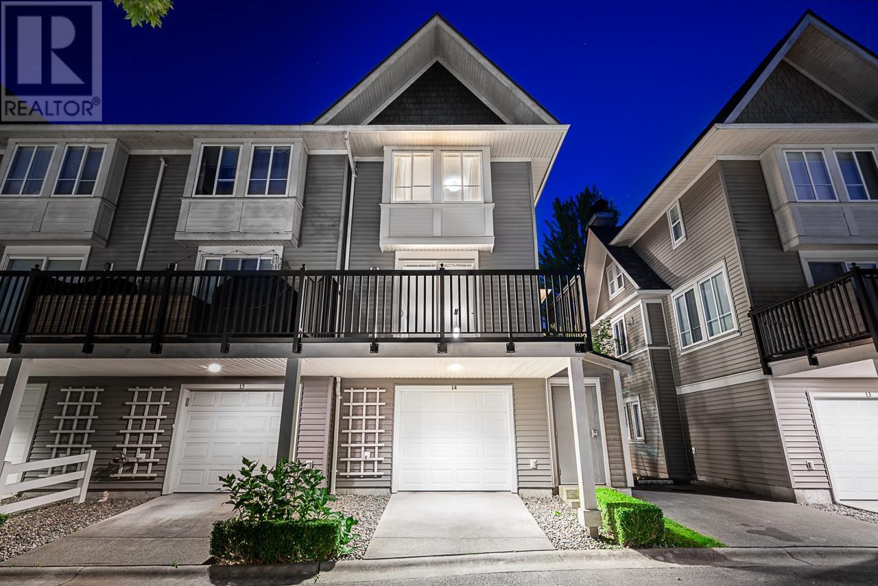 Photo 10 of 14 2418 Avon Place, Port Coquitlam BC