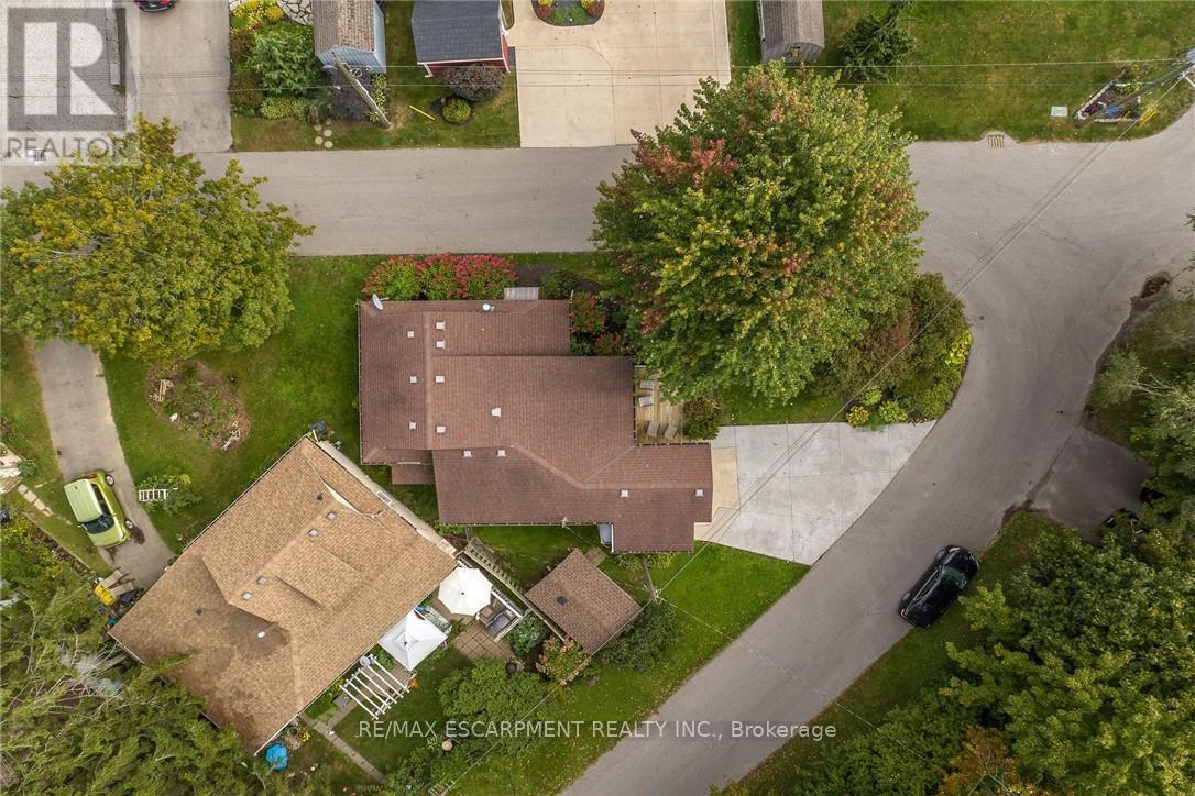 Photo 37 of 16 Broad Avenue, Norfolk ON