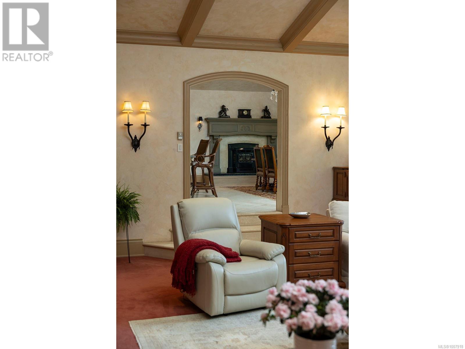  3445 Beach Drive, Oak Bay
