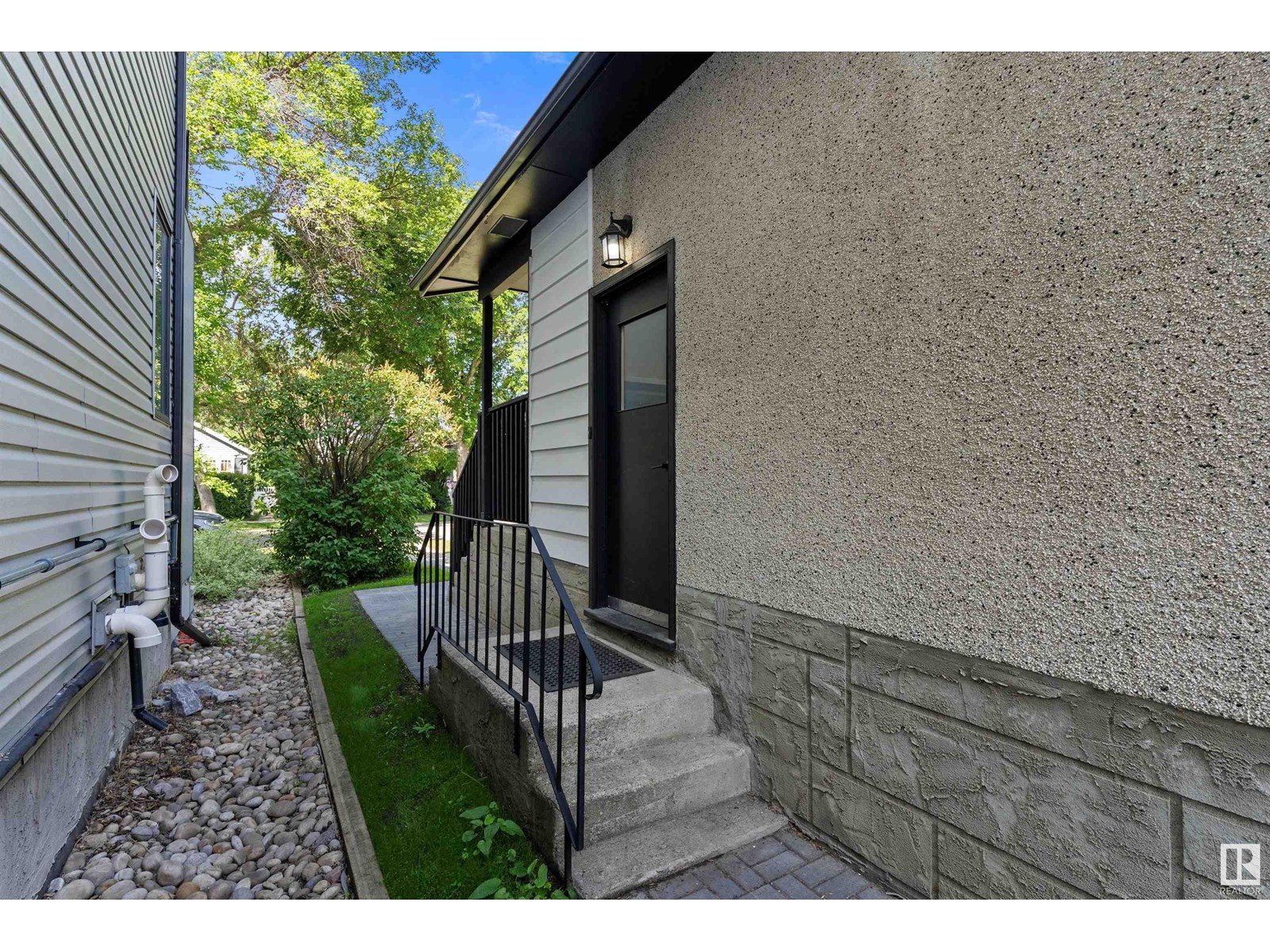 Photo 19 of 10157 145 St Nw Nw, Edmonton AB