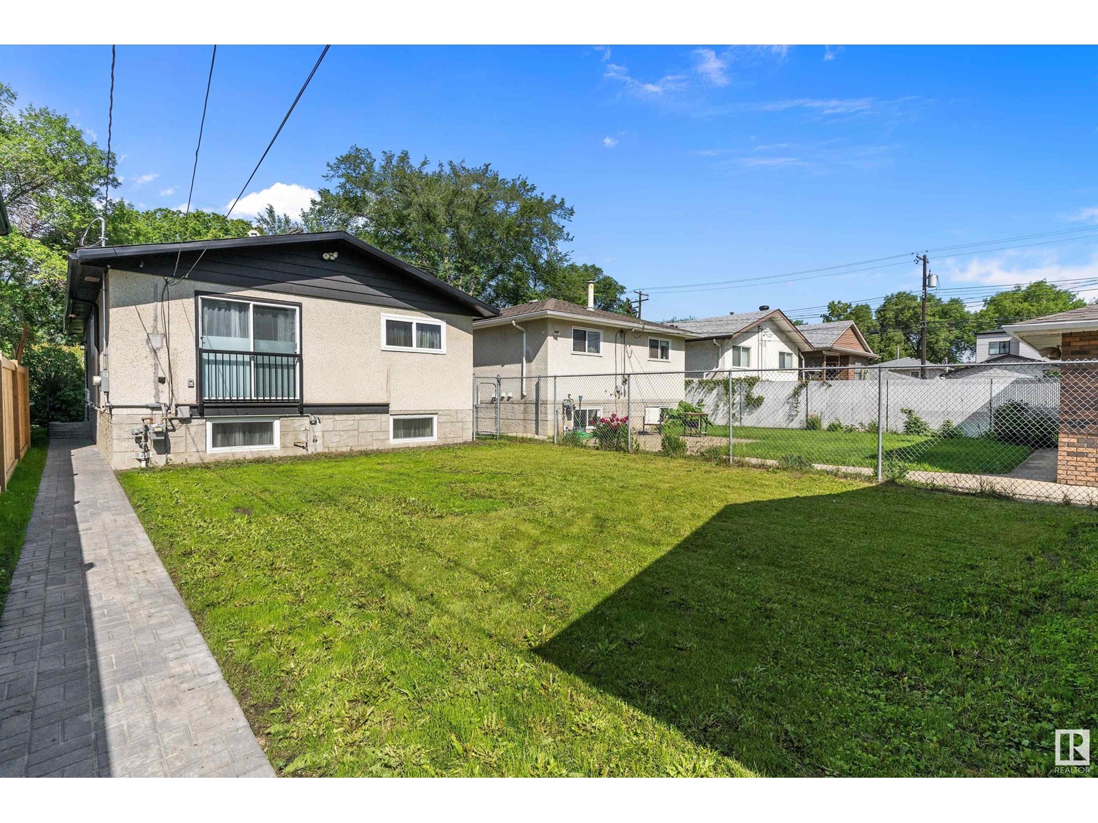 Photo 15 of 10157 145 St Nw Nw, Edmonton AB