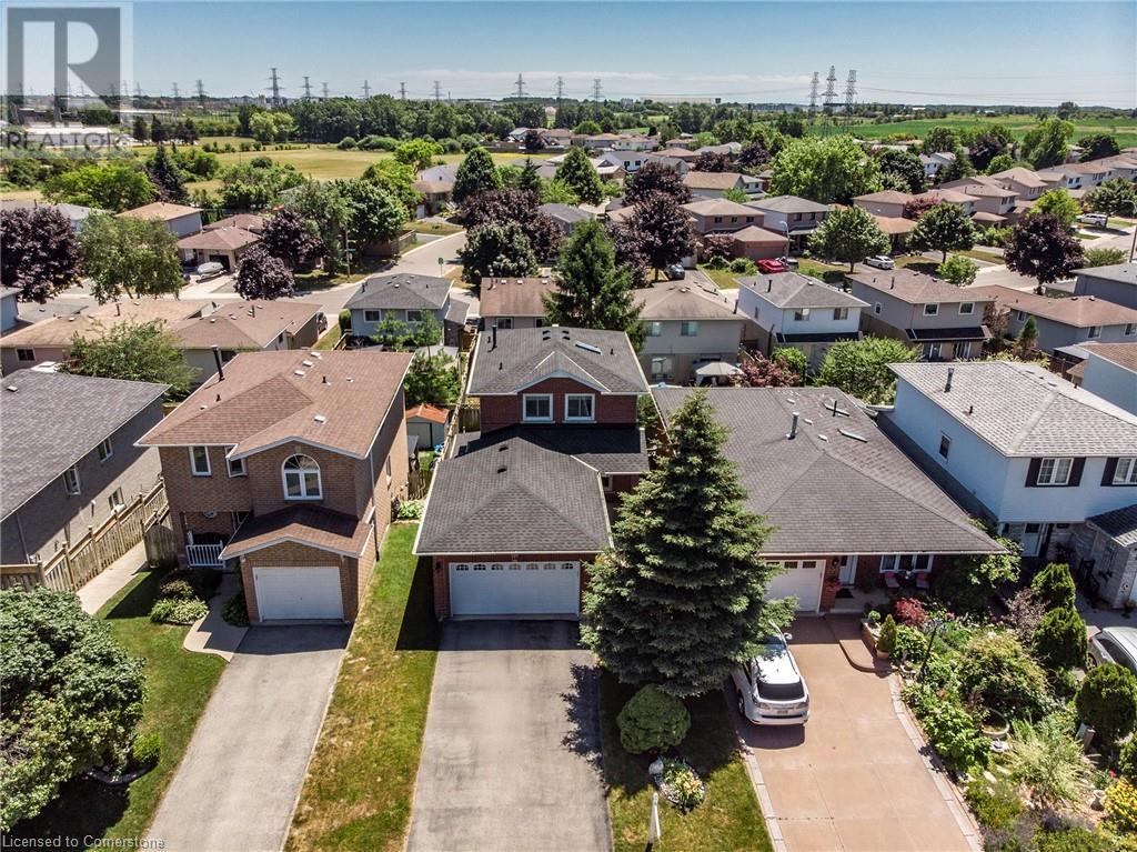 Photo 30 of 50 Ossington Drive, Hamilton ON