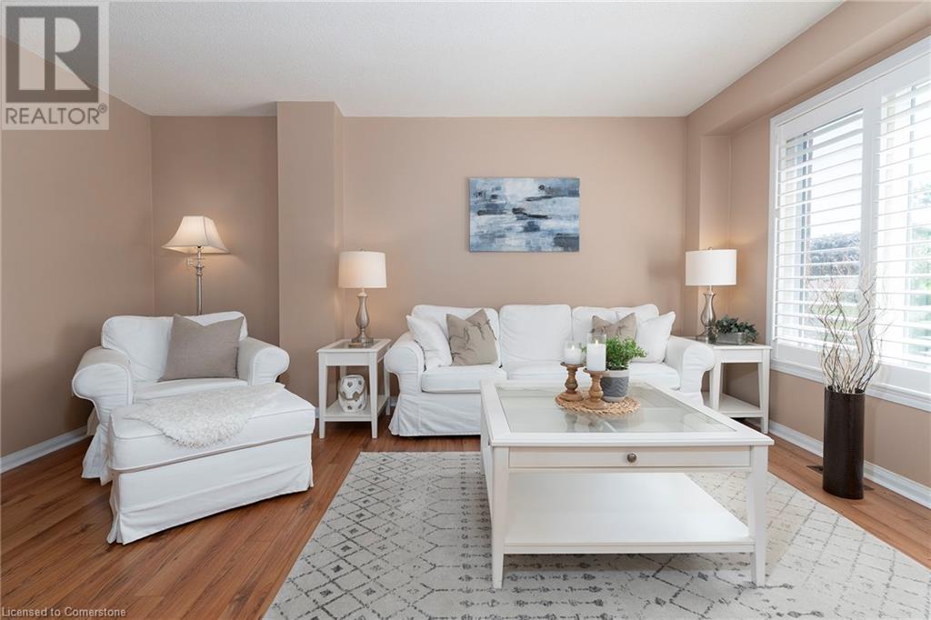 Photo 7 of 50 Ossington Drive, Hamilton ON