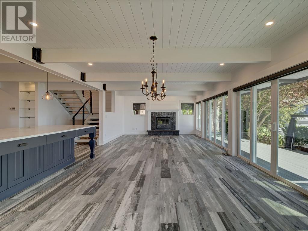 4 Bed, 4 Bath House for Sale in Roberts Creek – 3175-3177 BEACH AVENUE, Roberts Creek - Image 33