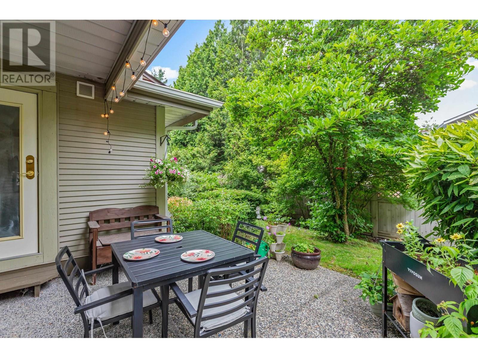 Photo 32 of 31 12071 232 B Street, Maple Ridge BC