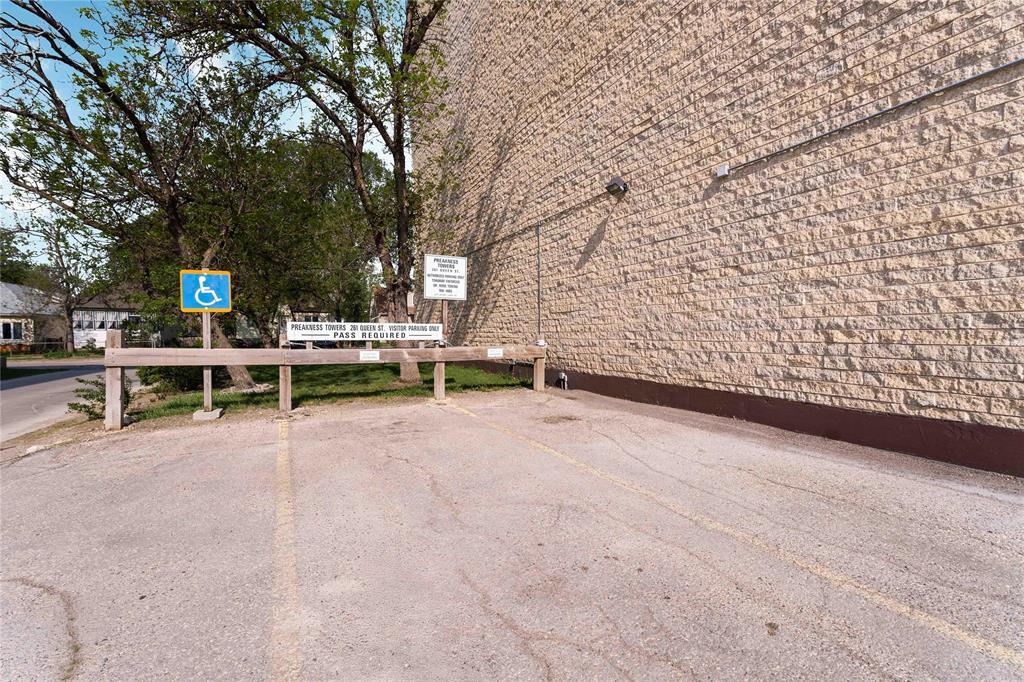 Photo 21 of 503 261 Queen Street, Winnipeg MB