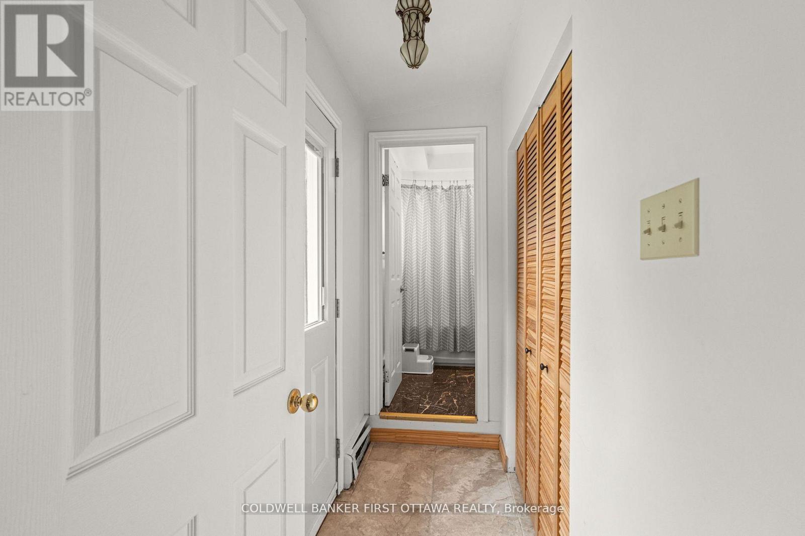 Photo 40 of 2704 Don Street, Ottawa ON
