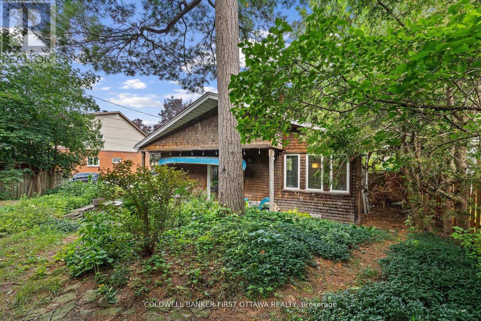 Photo 20 of 2704 Don Street, Ottawa ON