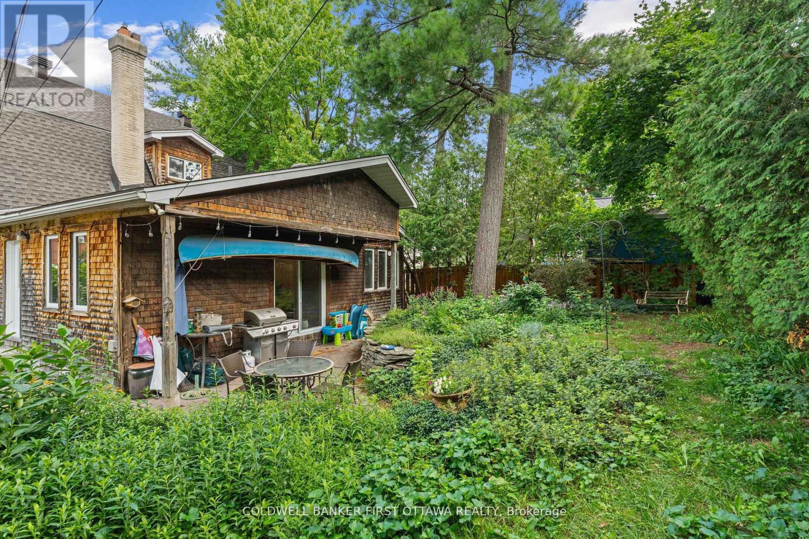 Photo 10 of 2704 Don Street, Ottawa ON