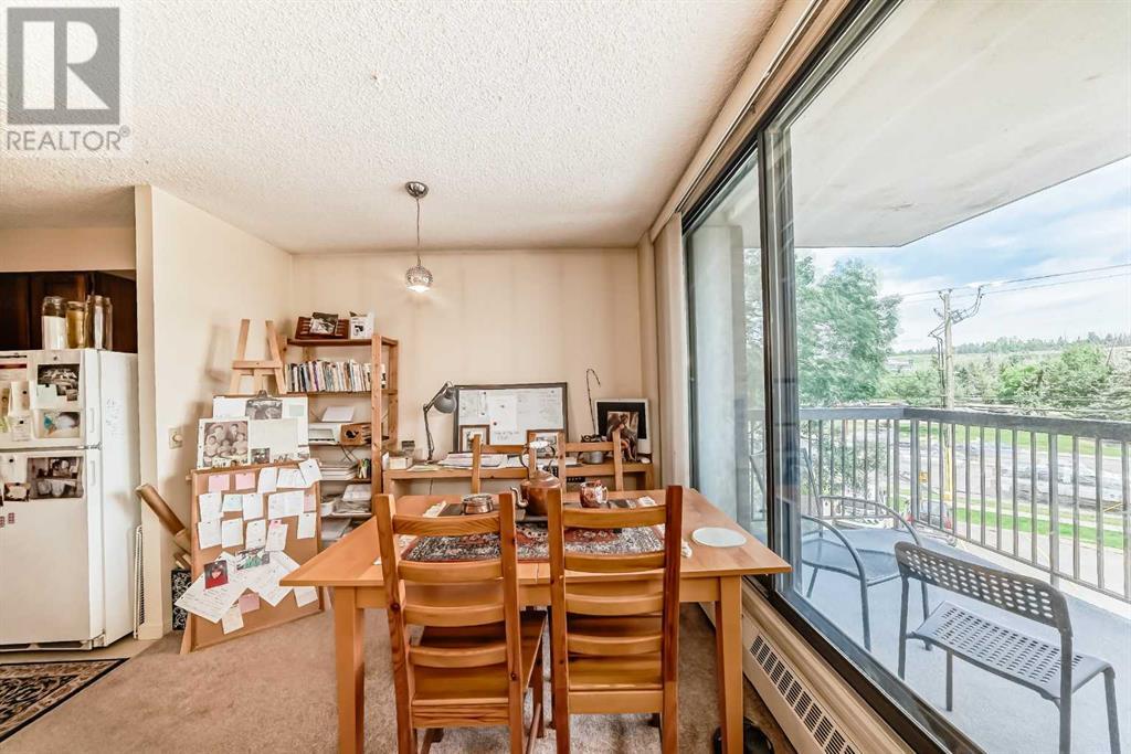 Single Family House for Sale in   Point Drive NW Point McKay Calgary 