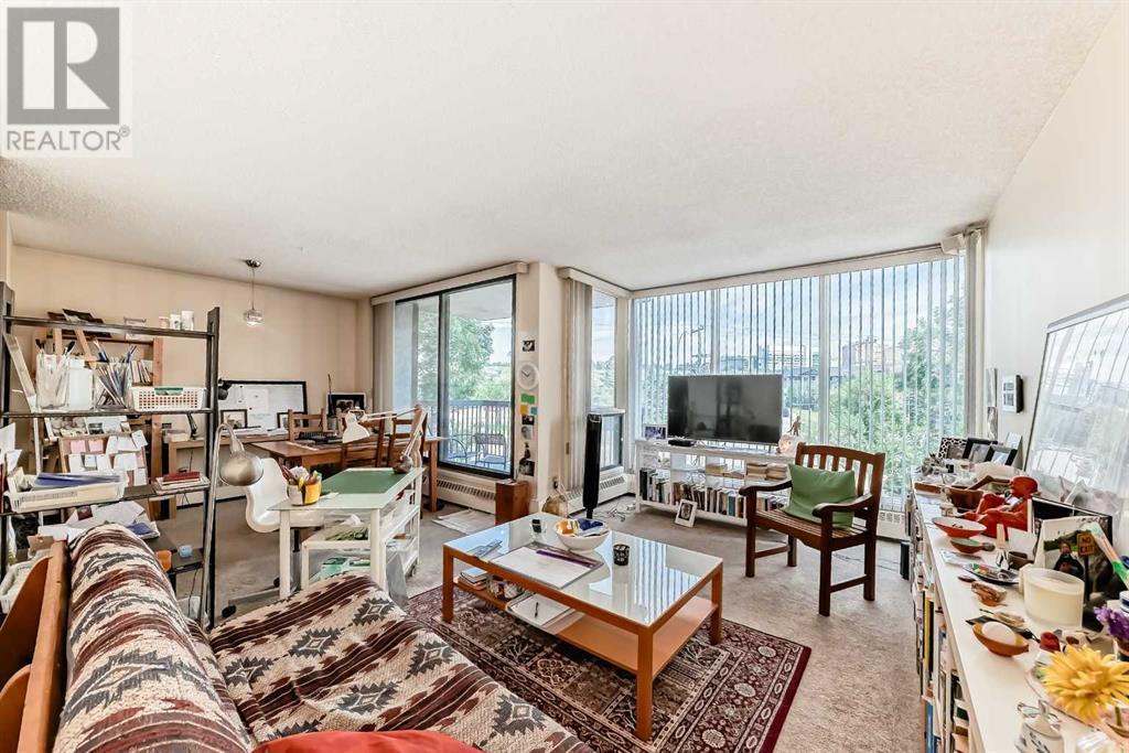 Single Family House for Sale in   Point Drive NW Point McKay Calgary 