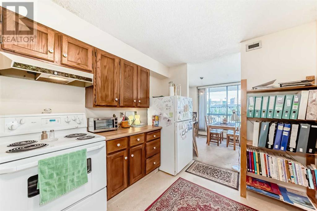 Single Family House for Sale in   Point Drive NW Point McKay Calgary 