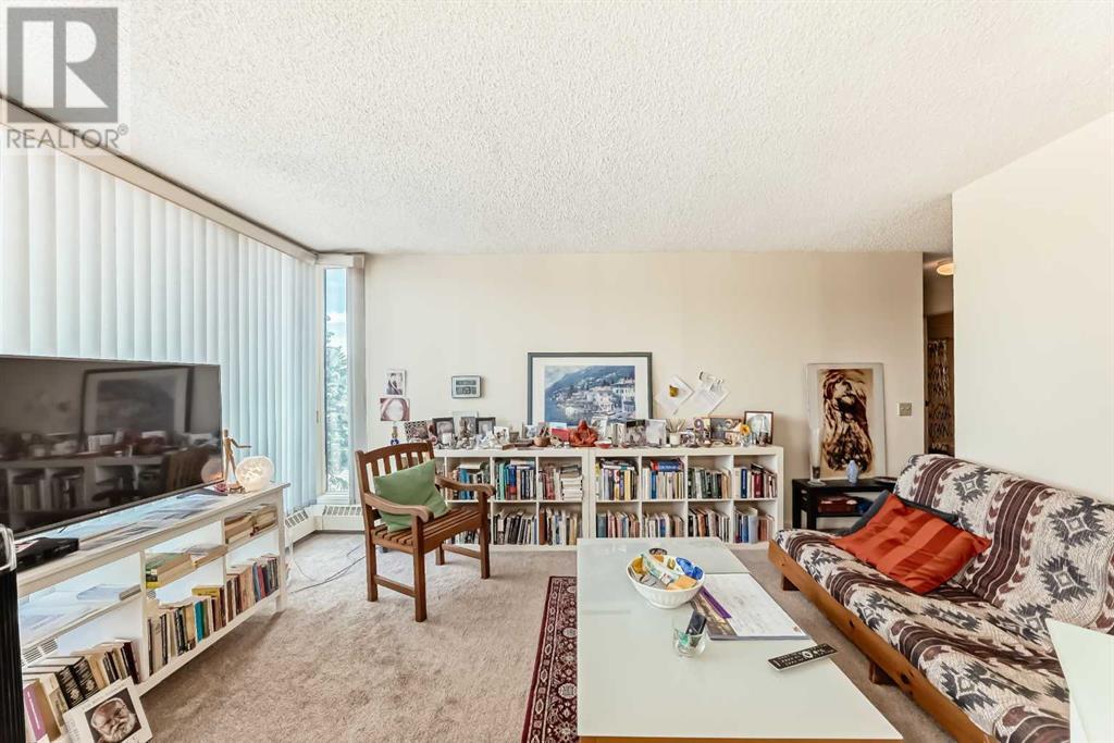 Single Family House for Sale in   Point Drive NW Point McKay Calgary 