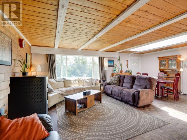 3008 ASH STREET, Texada Island