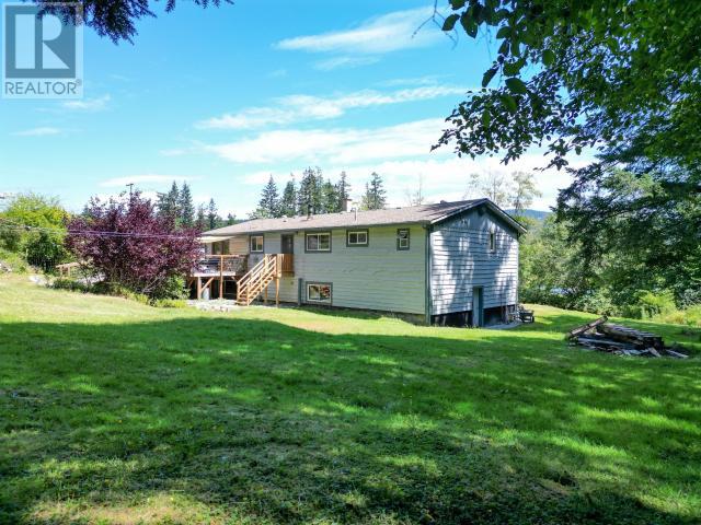 3008 ASH STREET, Texada Island